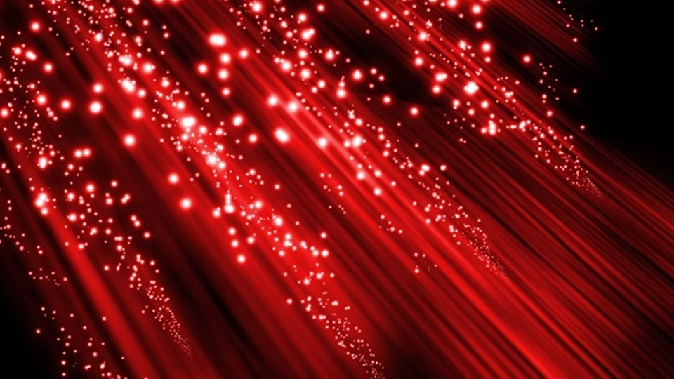 Aplicação de laser capilar em couro cabeludo